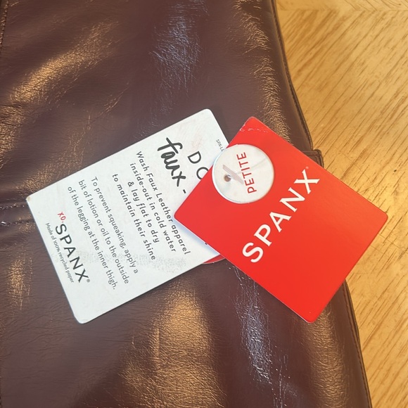 Spanx Faux Leather Patent Leggings (XL Petite) NWT - Picture 5 of 12